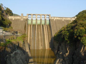 丸山ダム